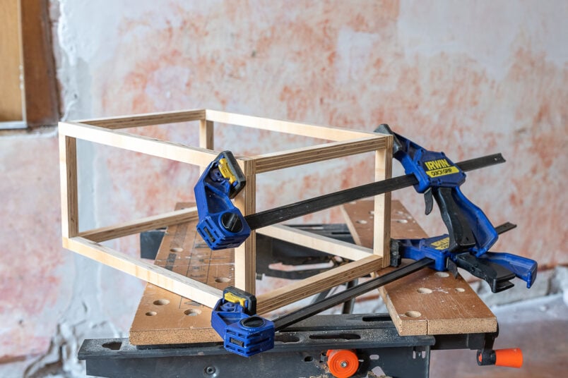 DIY Dog Bowl Stand - Assembling Frame